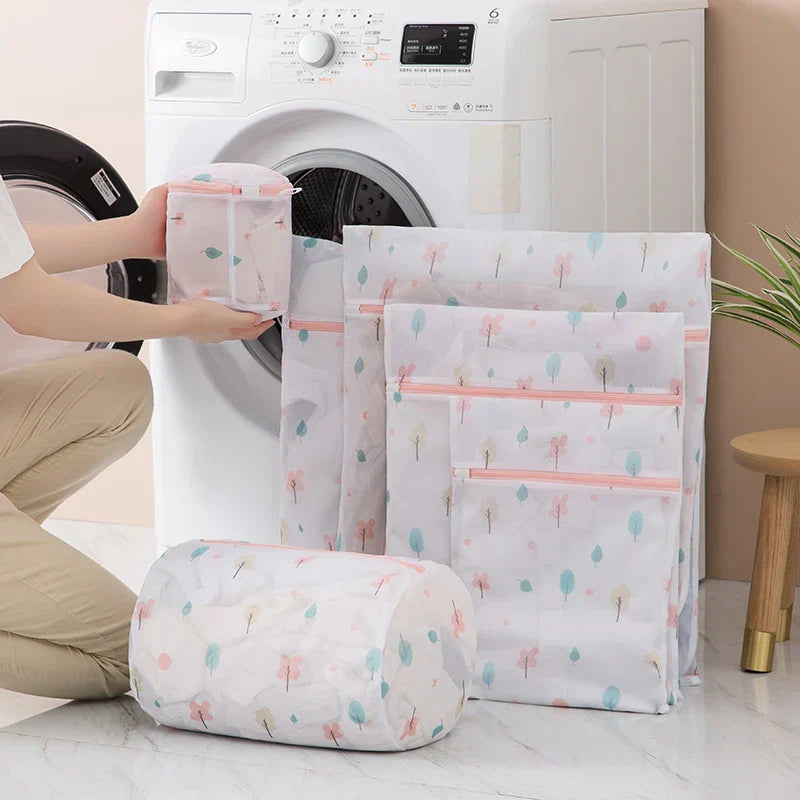 Laundry Bag Fine Mesh Cute Printted Washing Bags For Washing Machine Clothes Organizer Underwear Bra Clean Basket Multiple Sizes